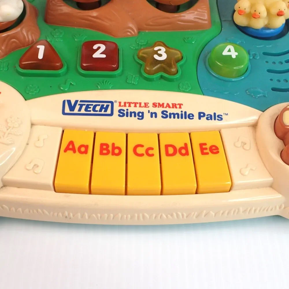 Vtg VTech Little Smart Sing 'n Smile Pals Piano Animal Lights and Music-Working